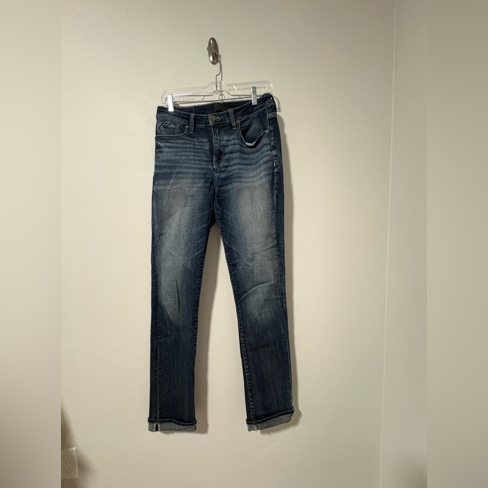Buckle Women's Straight Leg Dark Blue Jeans